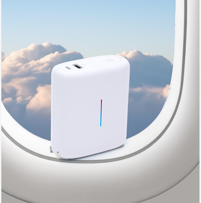 直插式快充移动电源（充电器）10000mAh